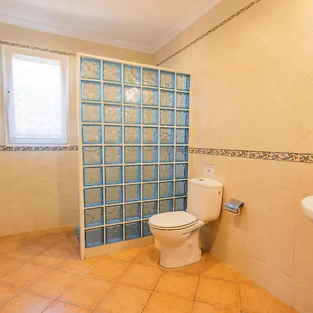 Laurinda - Near The * 苏昂博